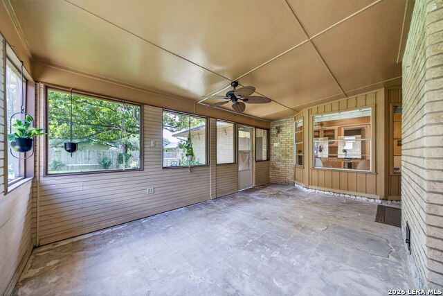 5902 Northgap St Property Photo 29