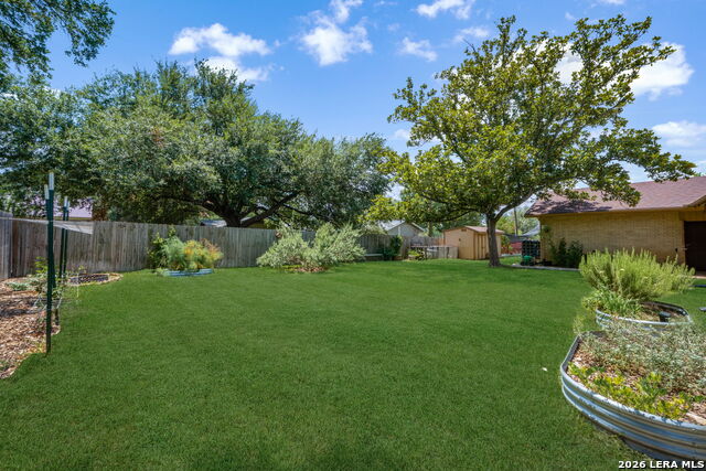 5902 Northgap St Property Photo 32