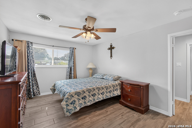 209 Greenlawn Ave Property Photo 12