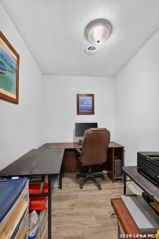 209 Greenlawn Ave Property Photo 16