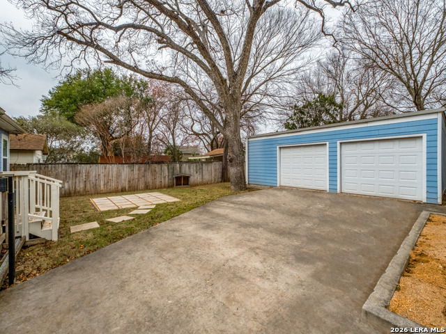 525 Abiso Ave Property Photo 22
