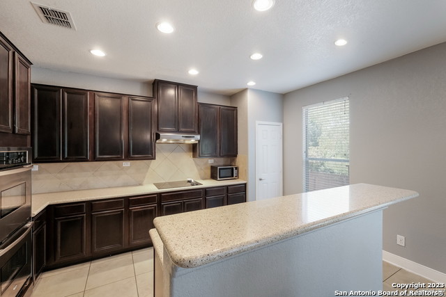 7611 Clos Du Bois Property Photo 5