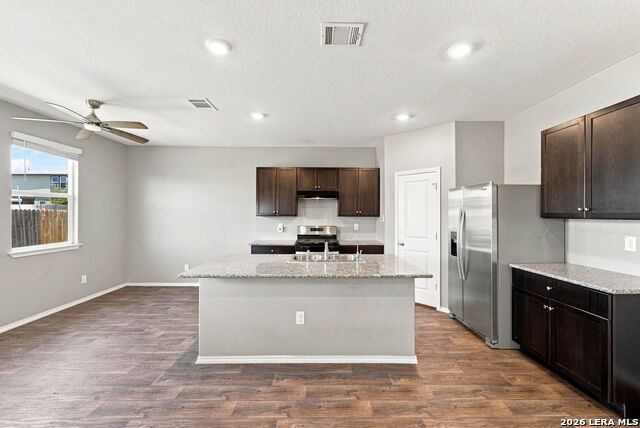 3319 Angus Xing Property Photo 4