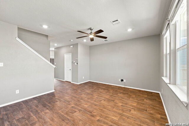 3319 Angus Xing Property Photo 7