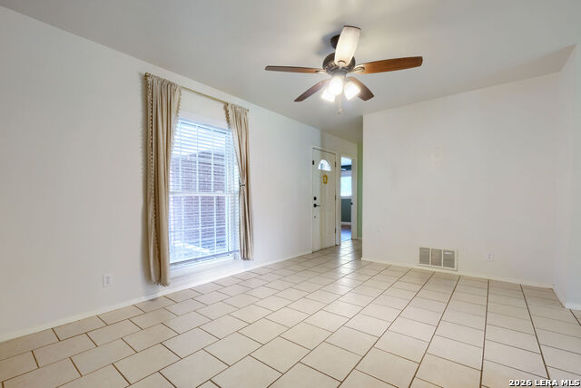 816 Aviation Ave Property Photo 4