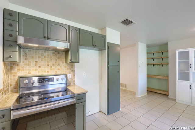 816 Aviation Ave Property Photo 7