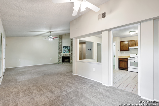 8026 Valley Trail Property Photo 8