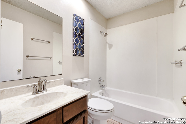 8026 Valley Trail Property Photo 21