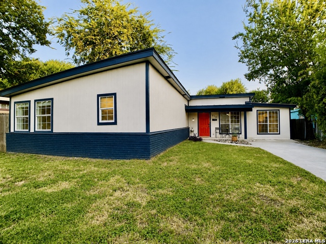 838 Clower Property Photo 1