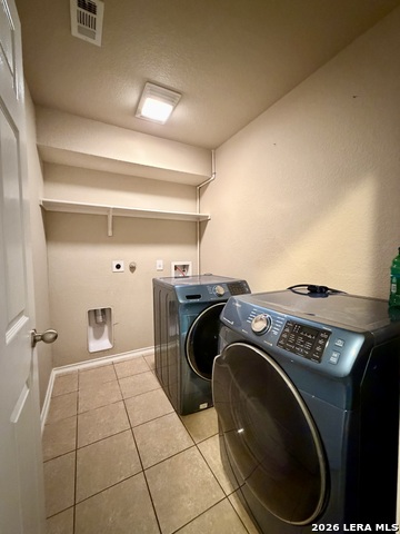 419 Dolly Dr Property Photo 14