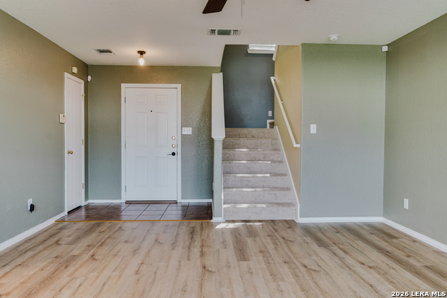 2115 Hollow Circle Property Photo 5