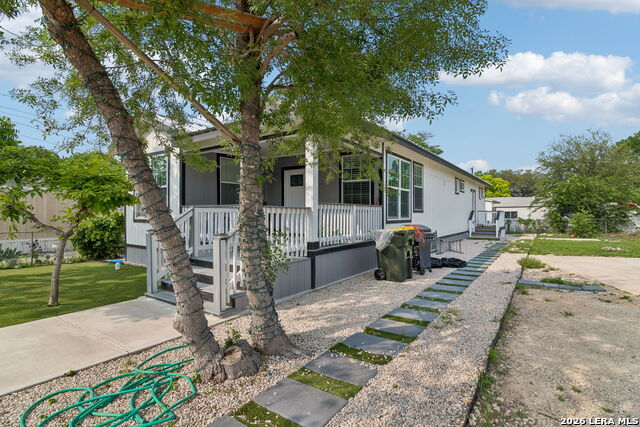 5209 Irola Property Photo 3