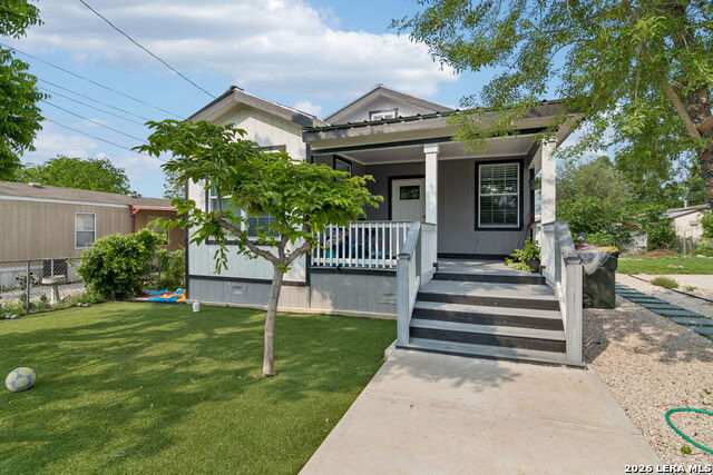5209 Irola Property Photo 4
