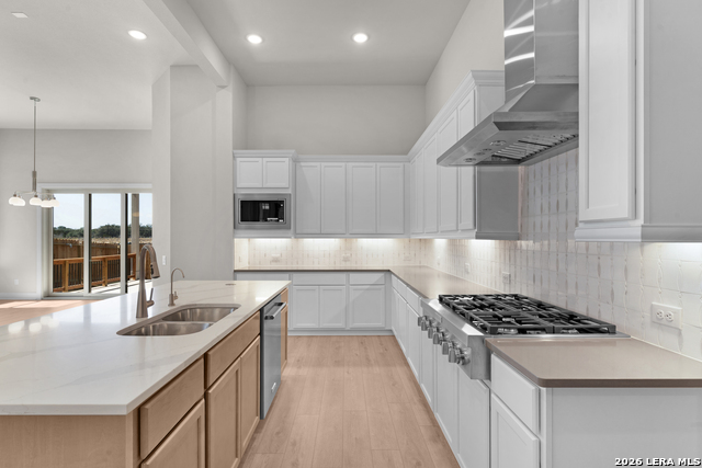 10149 Heinichen Property Photo 10