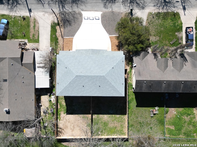 327 Ebner Street Property Photo 5