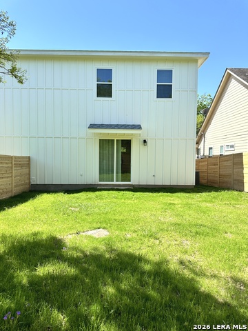327 Ebner Street Property Photo 14