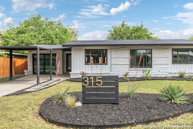 315 Ridgehaven Pl Property Photo 1
