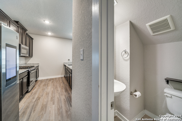17029 Vista Cv Property Photo 18