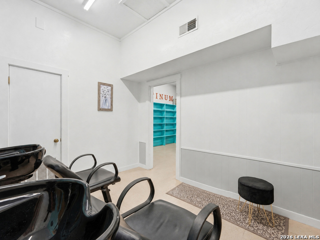812 N Llano St Property Photo 25