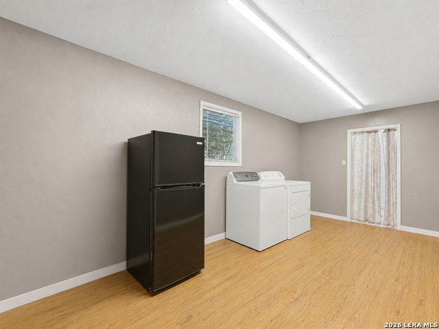 812 N Llano St Property Photo 27