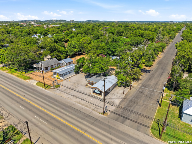 812 N Llano St Property Photo 39