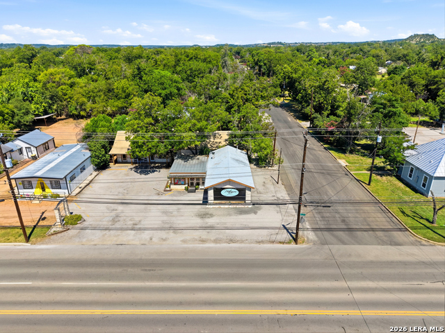 812 N Llano St Property Photo 40