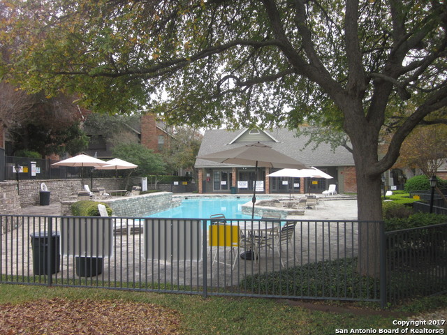 151 Chapel Hill Circle, Property Photo 6