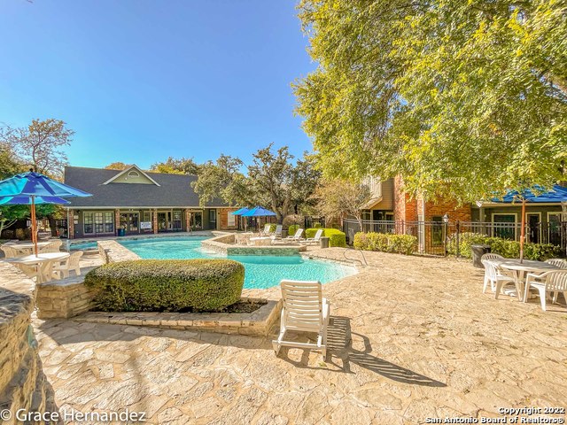 151 Chapel Hill Circle, Property Photo 7