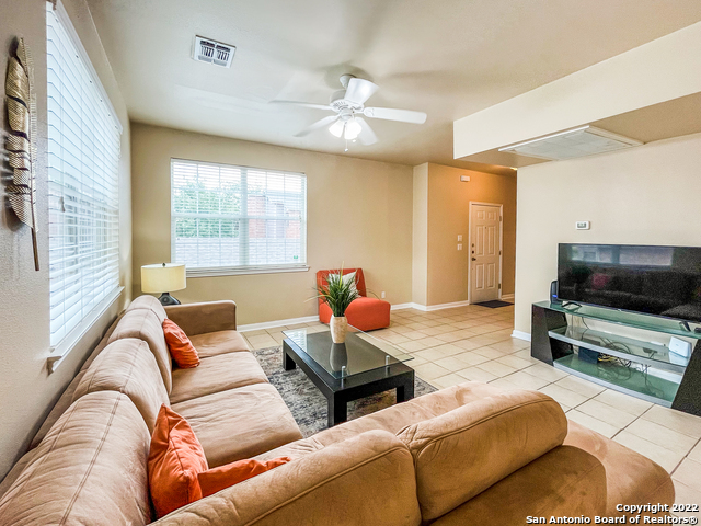 151 Chapel Hill Circle, Property Photo 13