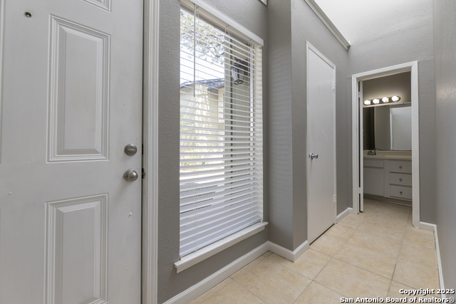 100 Lorenz Rd Property Photo 13