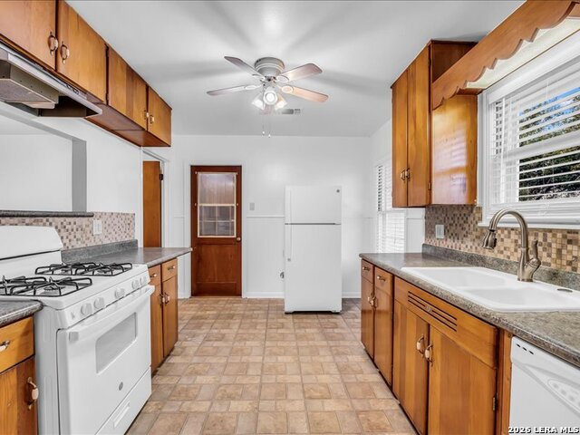 602 C Street Property Photo 3