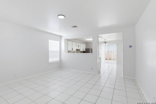 111 Cindy Lou Property Photo 2