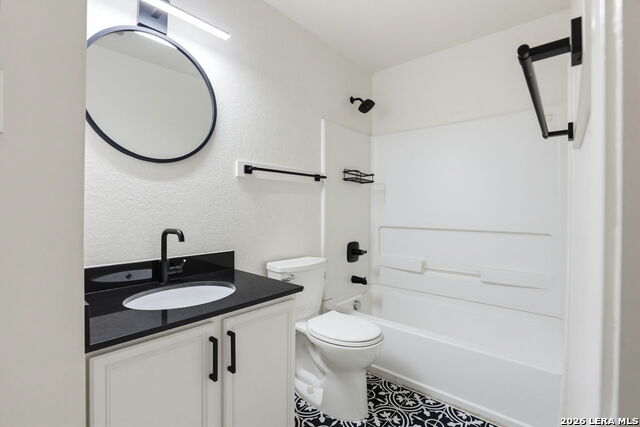 111 Cindy Lou Property Photo 13