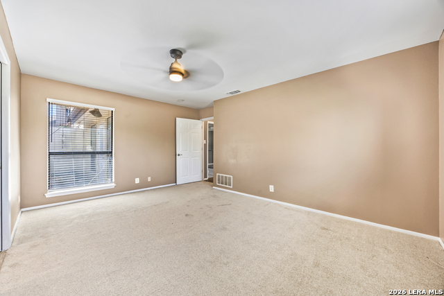 5801 Royal Rdg Property Photo 13