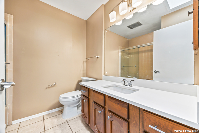 5801 Royal Rdg Property Photo 19