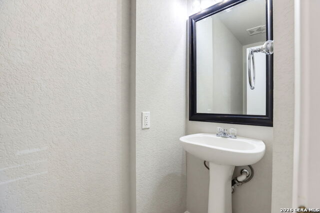 146 Cindy Lou Dr Property Photo 6