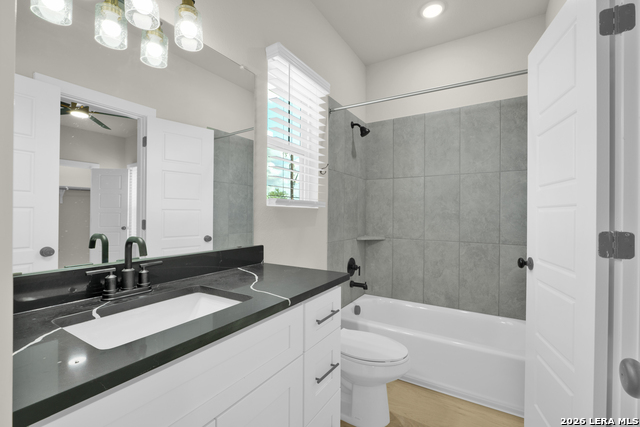 822 Empire Property Photo 10