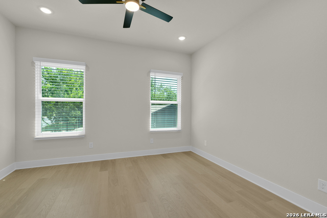 822 Empire Property Photo 14