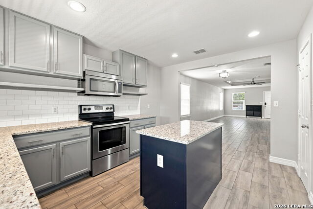 24211 Invitation Oak Property Photo 24