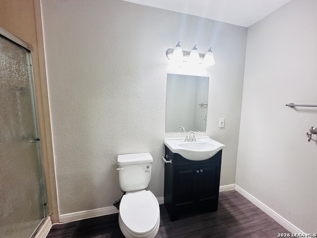 10806 Lazy Oaks Dr Property Photo 12