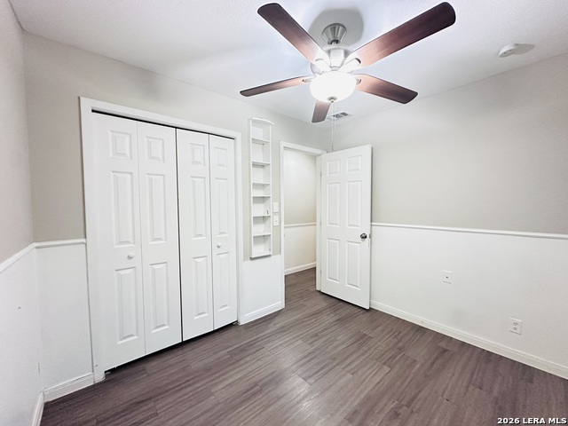 10806 Lazy Oaks Dr Property Photo 18