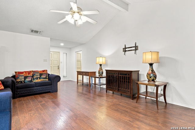 8715 Timber Range Property Photo 4