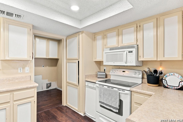 8715 Timber Range Property Photo 16