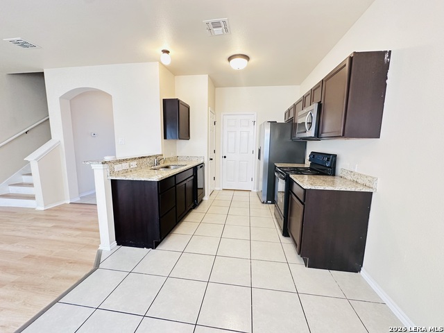 8711 Pensive Property Photo 8