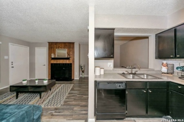 500 E Loop 820 Property Photo 6