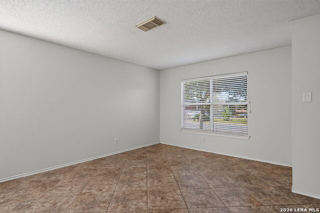 7702 Fairton Pl Property Photo 9
