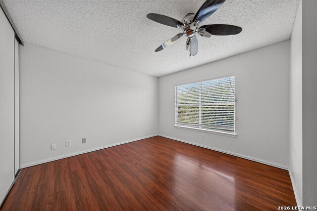 7702 Fairton Pl Property Photo 25