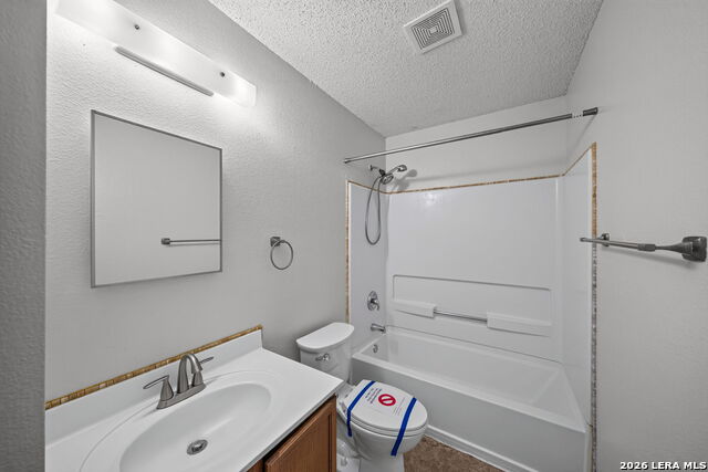 7702 Fairton Pl Property Photo 30