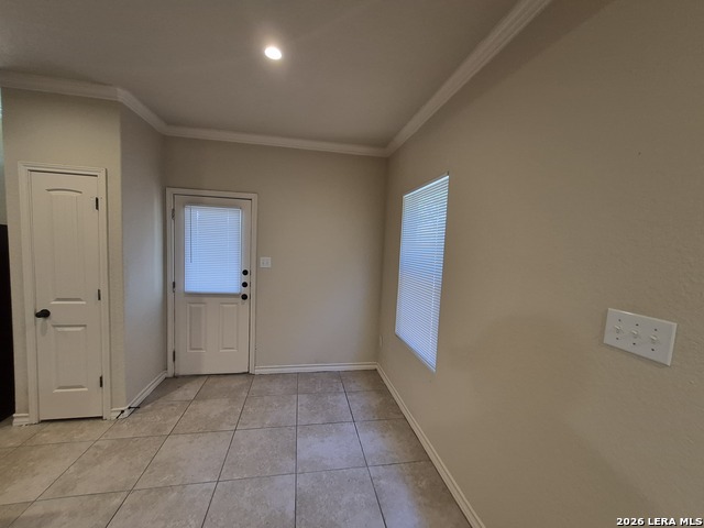 7034 Lakeview Dr. Property Photo 6