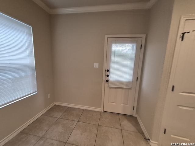 7034 Lakeview Dr. Property Photo 7